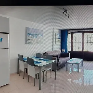 Paraiso Royal Apartment